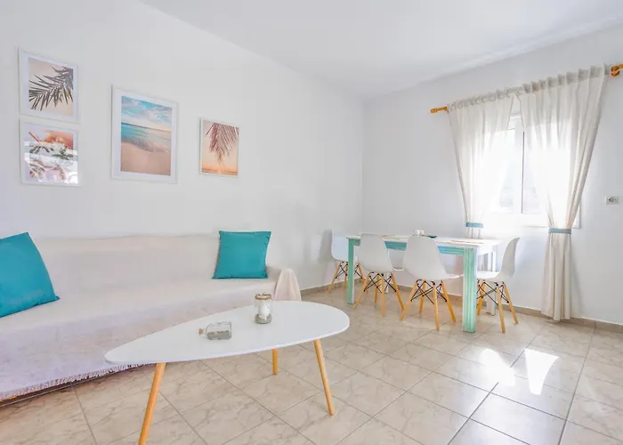 Akti Apollona 아파트 아폴론