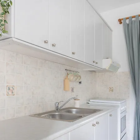 Apartament Akti Apollona *